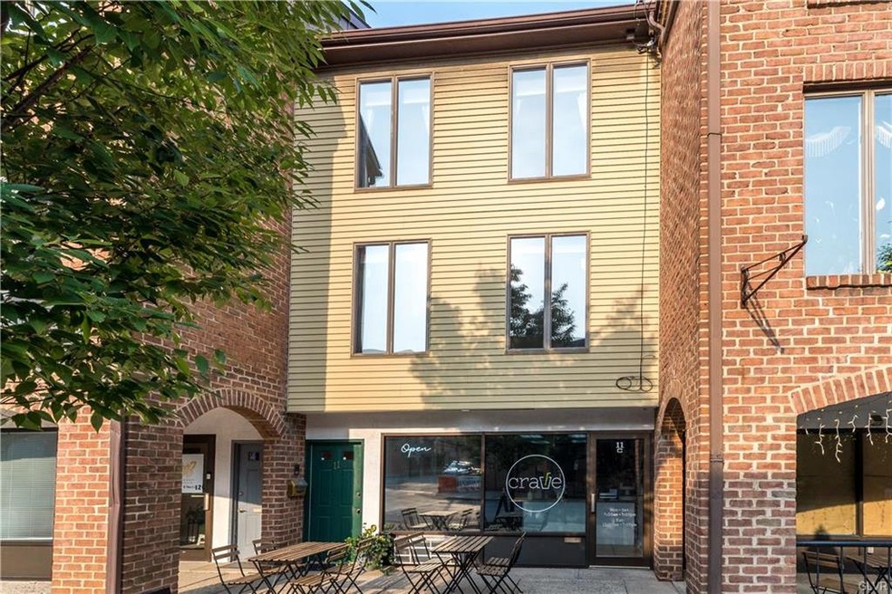 77 W Broad St, Bethlehem, PA 18018 - photo 1