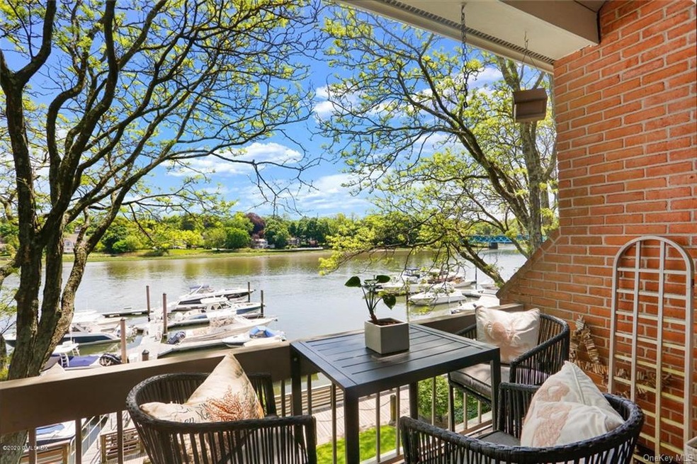 11 River Rd unit 116, Cos Cob, CT 06807 - photo 1