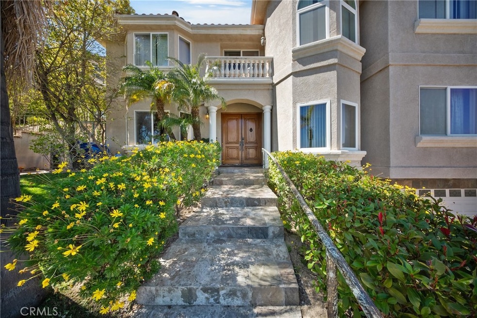 For Sale $1,700,000 • Co-Listing Agent