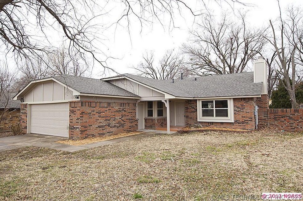 One level home extensively remodeled and move-in r
