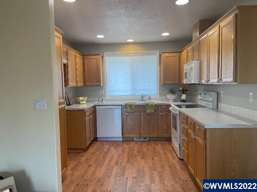 1257 Trent Ave N, Keizer, OR 97303 - photo 1