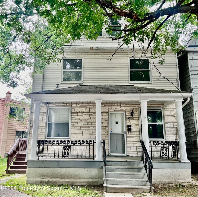 125 Carlisle St unit 2nd flr, Wilkes Barre, PA 18702 - photo 1