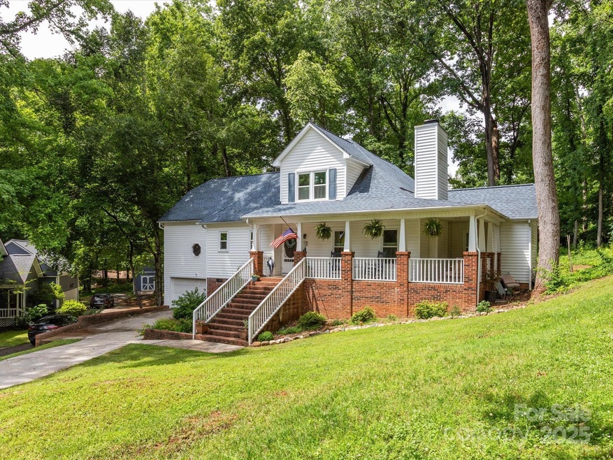 Sold $423,000 • Co-Listing Agent