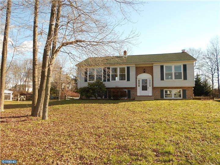 598 Clifton Dr, Bear, DE 19701 - photo 1