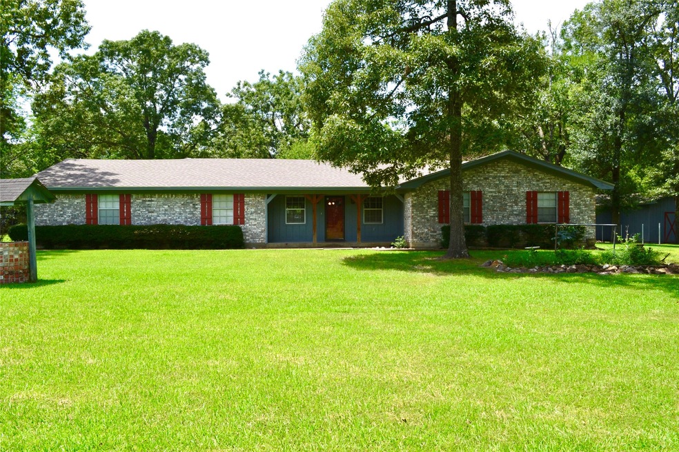 Adorable home ready for the new owners