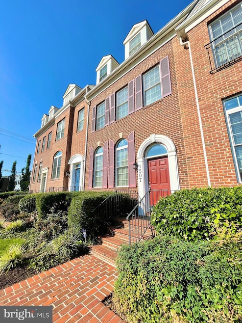 1507 Portner Rd unit 3, Alexandria, VA 22314 - photo 1