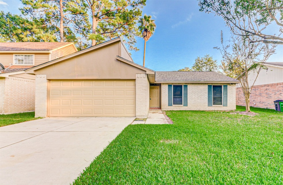 4530 Chestergate Dr, Spring, TX 77373 - photo 1