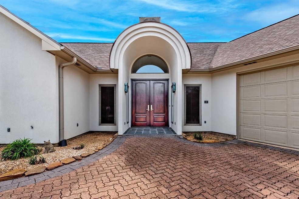 145 Fairway Loop Dr, Pottsboro, TX 75076 - photo 1