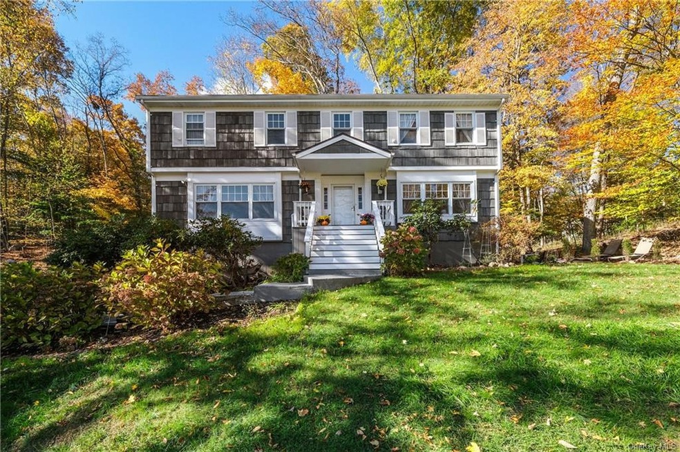 4 Marva Ct, Somers, NY 10589 - photo 1