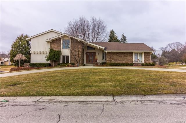 Welcome Home! Great Neighborhood!