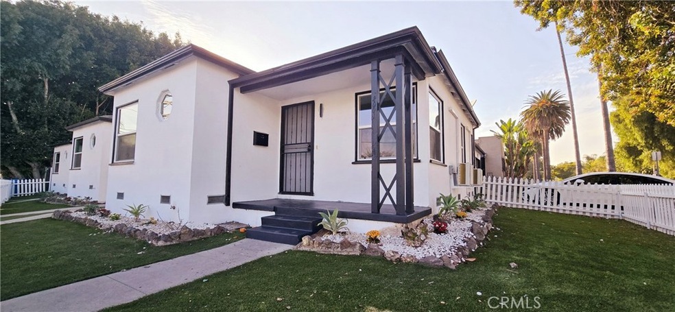 Front view with large front yard