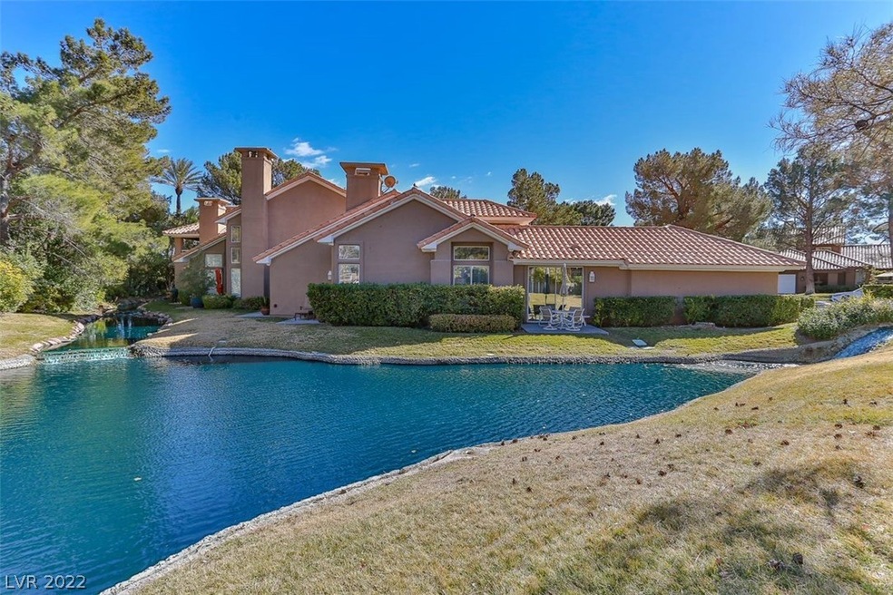 8330 Plum Creek Ct, Las Vegas, NV 89113 - photo 1