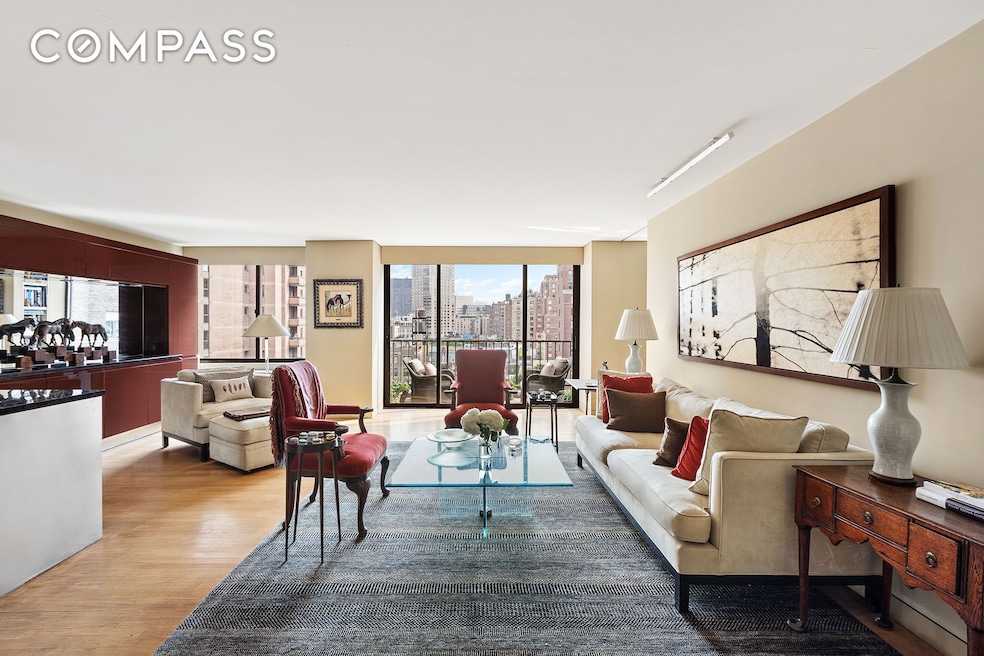 Park Regis unit 14 C, New York, NY 10128 - photo 1