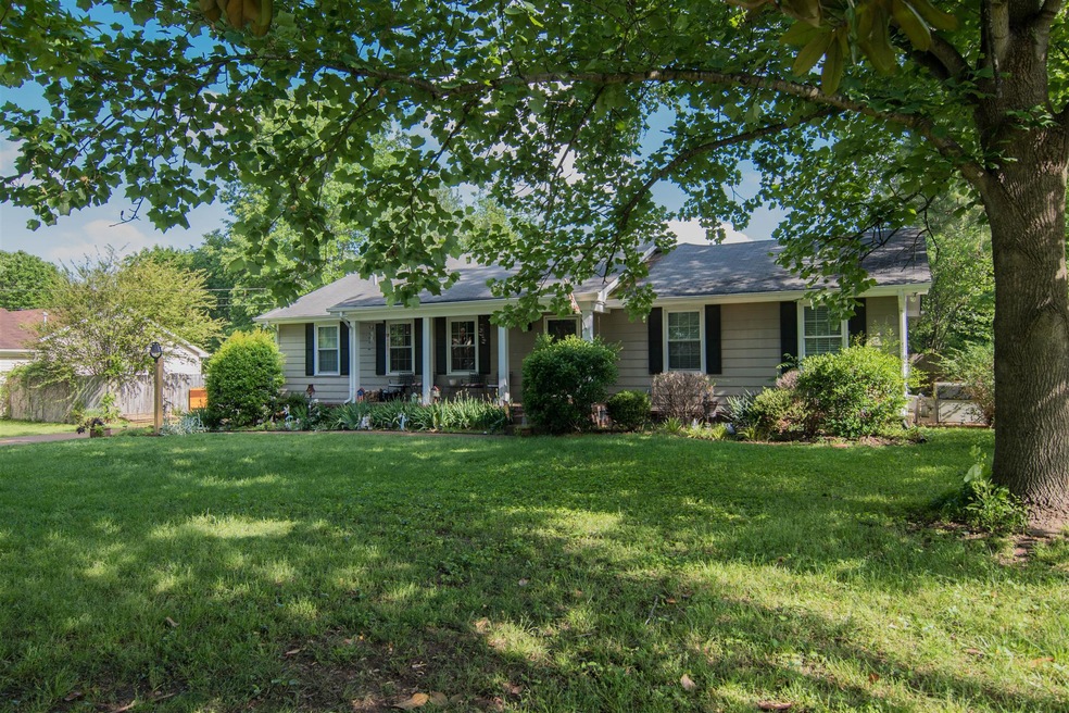 Beautiful home in Stonebrook!