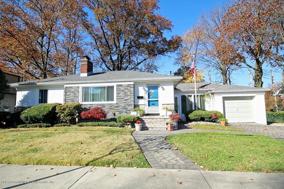 31 Cheshire Place, Staten Island, NY 10301 - photo 1