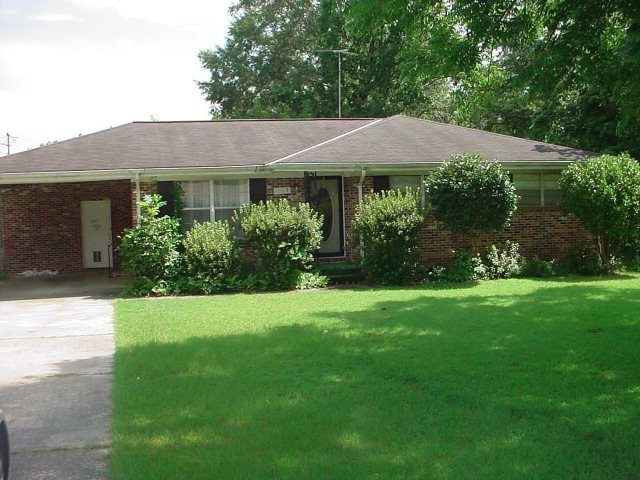 1335 W Selma St, Dothan, AL 36301 - photo 1