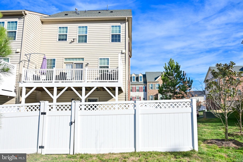 15614 Swanscombe Loop, Upper Marlboro, MD 20774 - photo 1