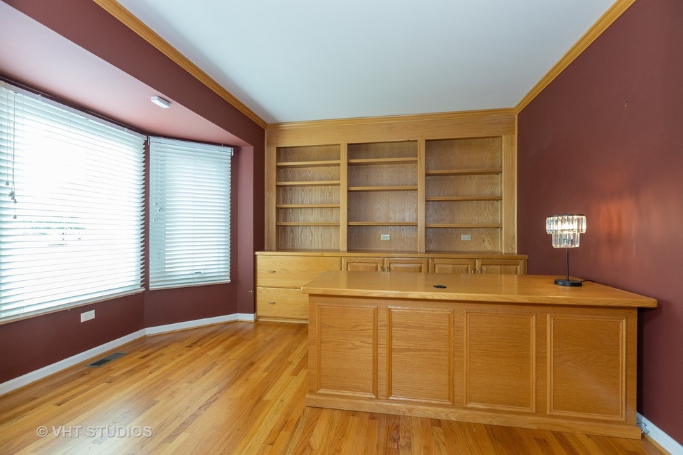 4608 Fesseneva Ct, Naperville, IL 60564 - photo 1