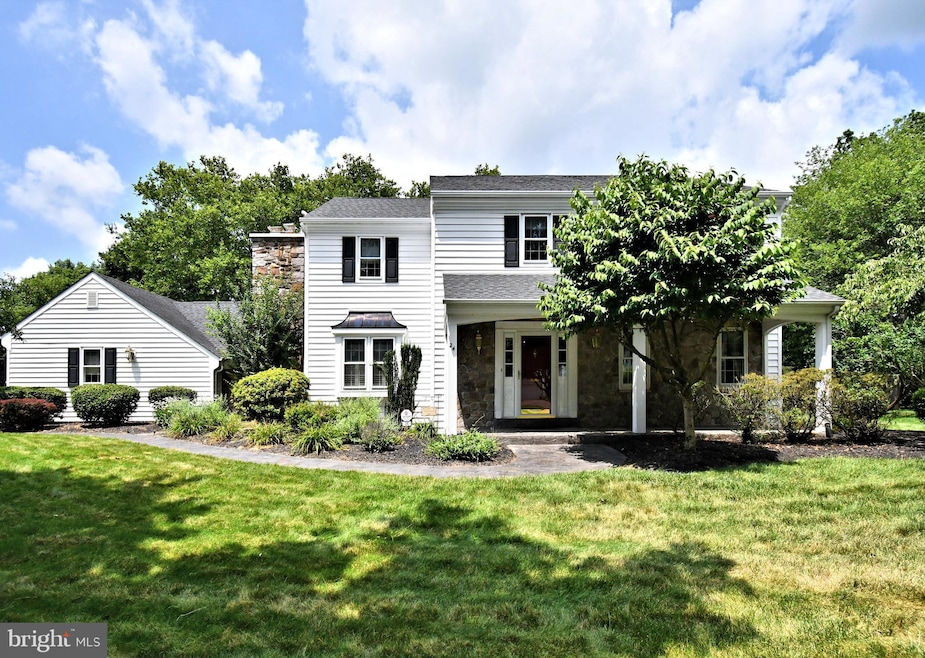 24 Canal Run E, Washington Crossing, PA 18977 - photo 1