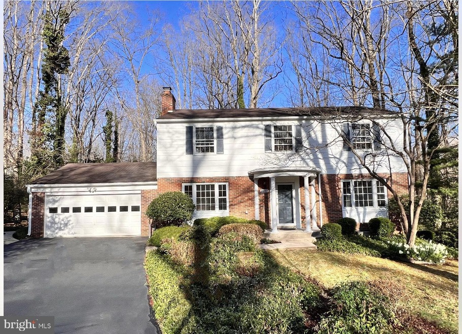 2307 Short Ridge Rd, Reston, VA 20191 - photo 1