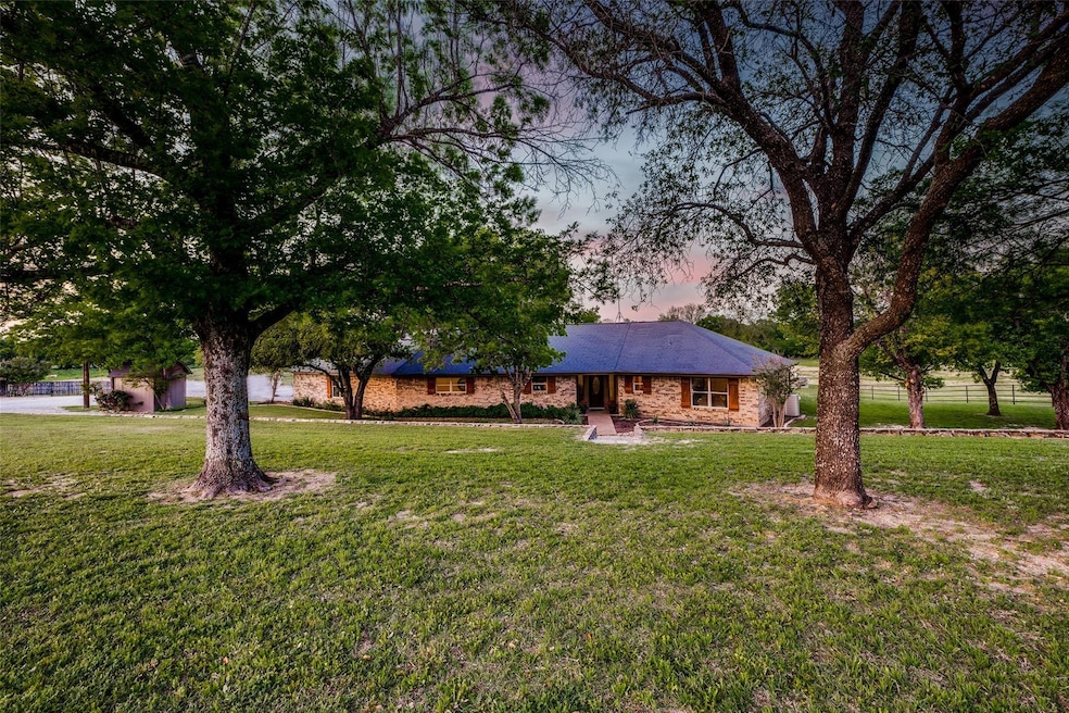 1403 Center Point Rd, Weatherford, TX 76087 - photo 1