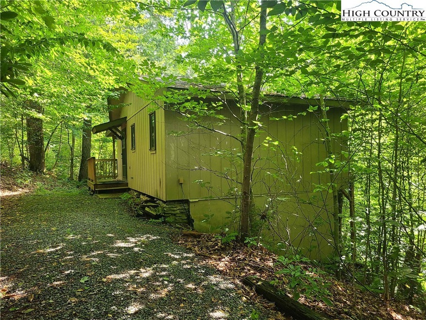 Linville Land Harbor Cottage