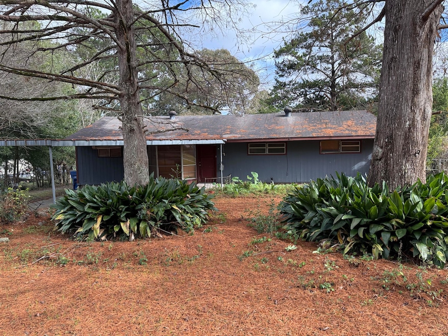 406 Cain Ave, Deridder, LA 70634 - photo 1