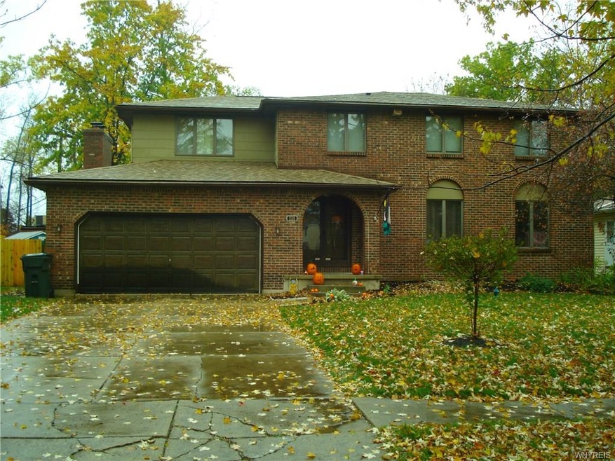 1110 Bowen Dr W, North Tonawanda, NY 14120 - photo 1