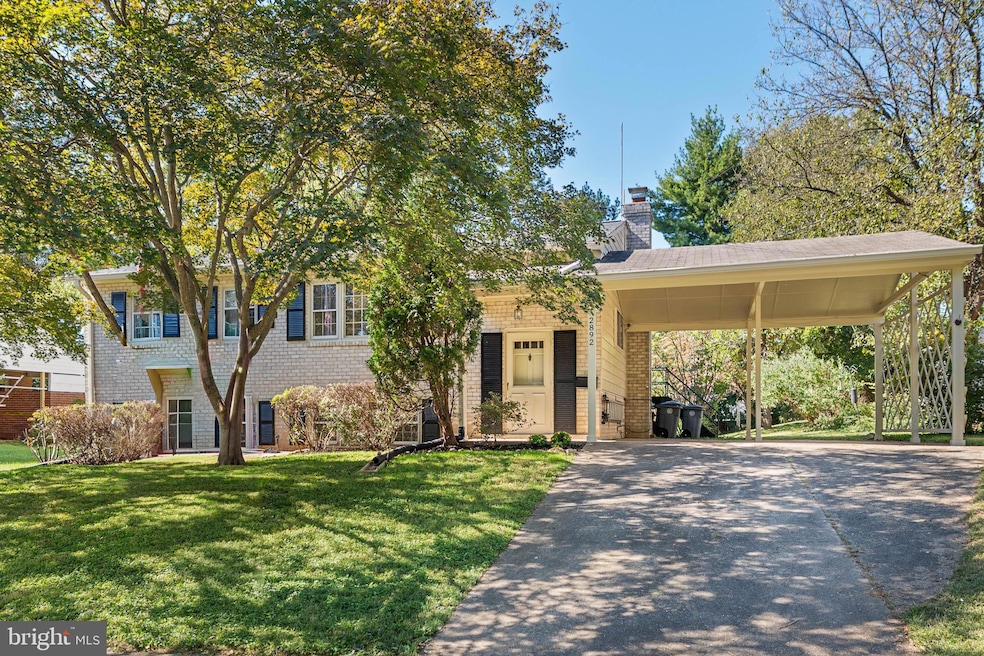 For Sale $800,000 • Co-Listing Agent