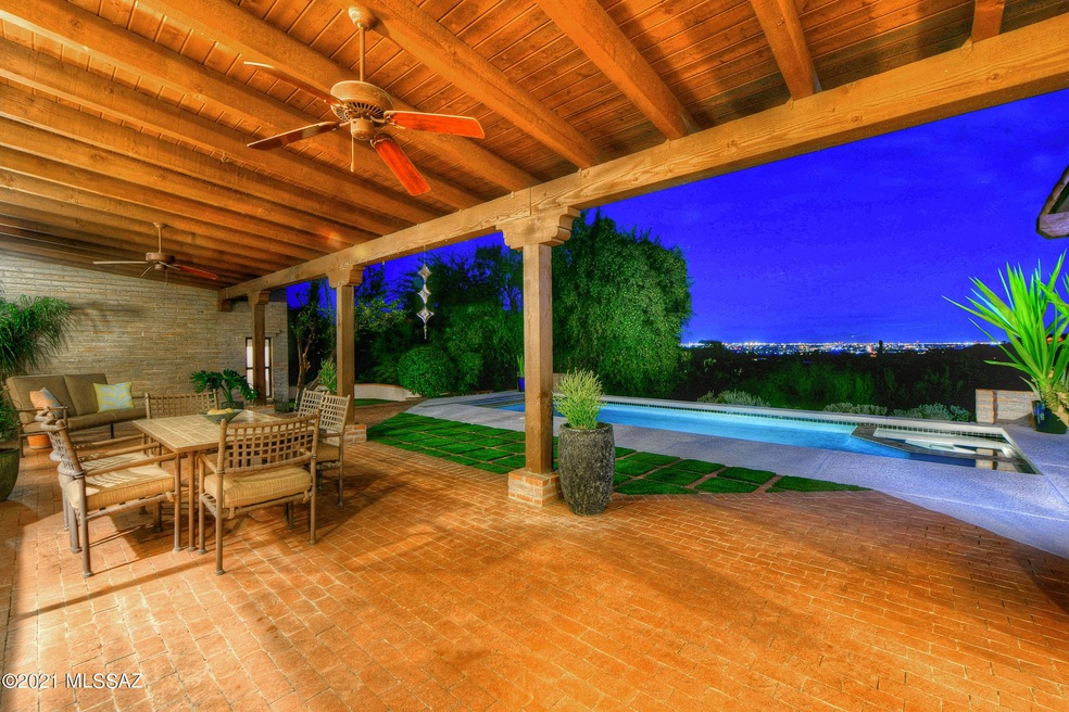 4941 N Circulo Sobrio, Tucson, AZ 85718 - photo 1