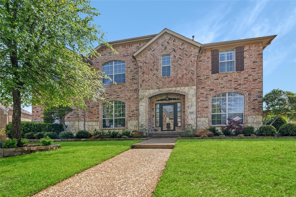 8100 Creek View Dr, North Richland Hills, TX 76180 - photo 1