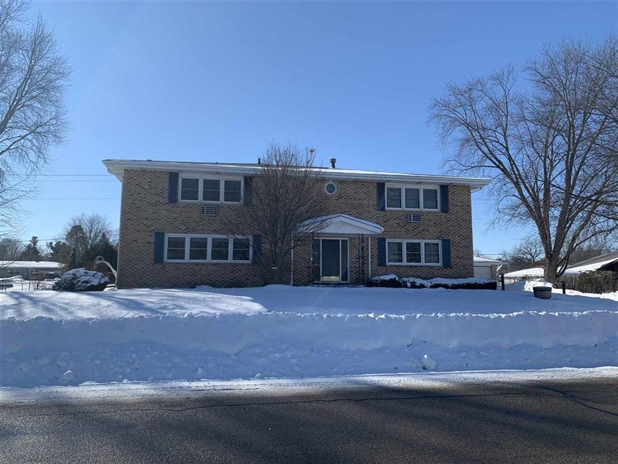 270 Brook St, Oregon, WI 53575 - photo 1