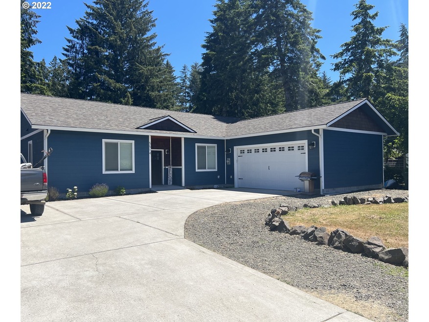 5514 N Fork Siuslaw Rd, Florence, OR 97439 - photo 1
