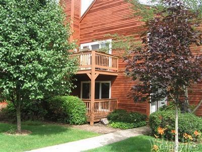 301 Driftway Ln unit 301, Brewster, NY 10509 - photo 1