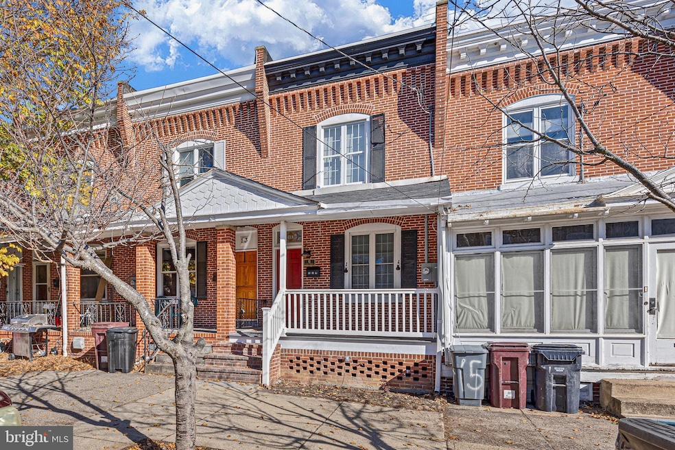 Under Contract $220,000