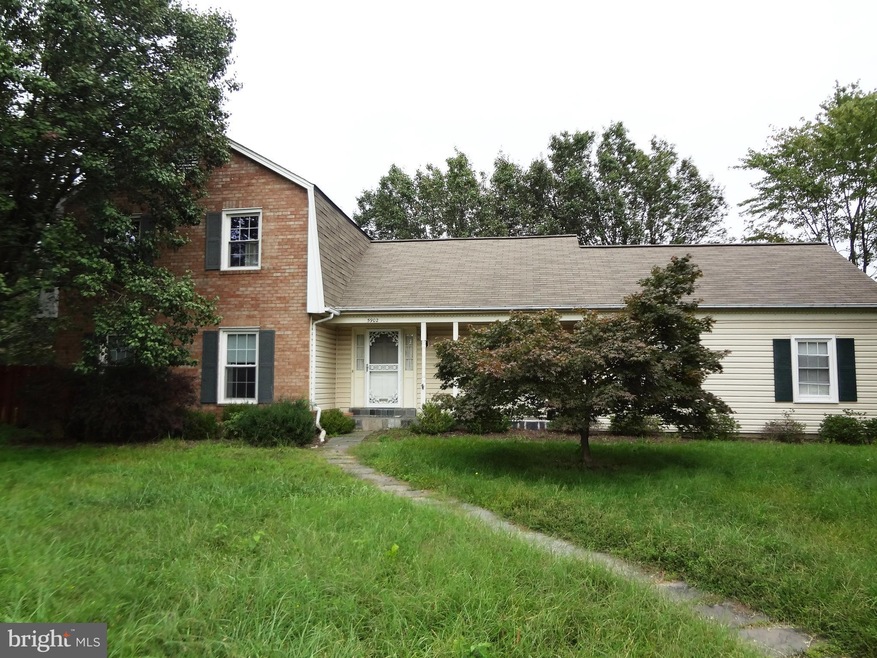 5902 6th St, Falls Church, VA 22041 - photo 1