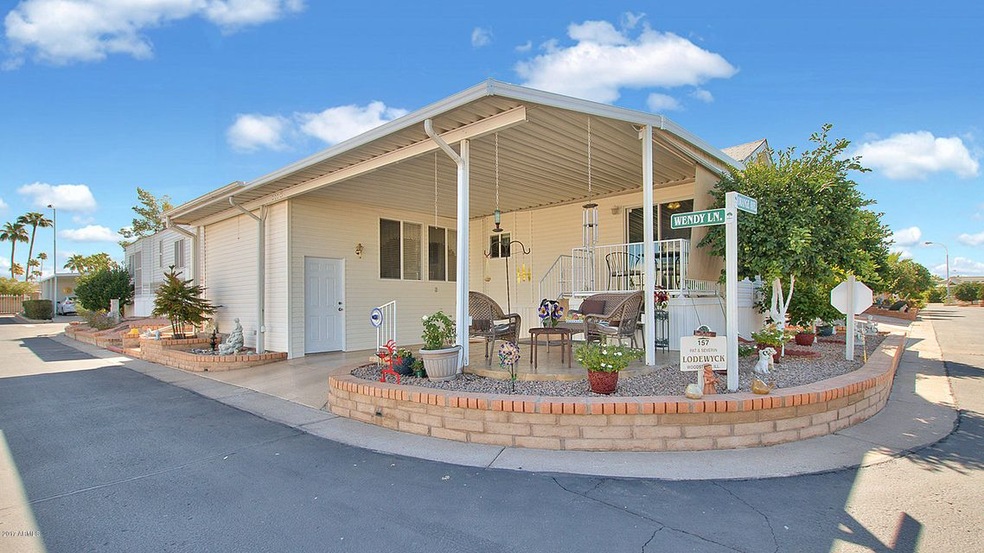 111 S Greenfield Rd unit 157, Mesa, AZ 85206 - photo 1