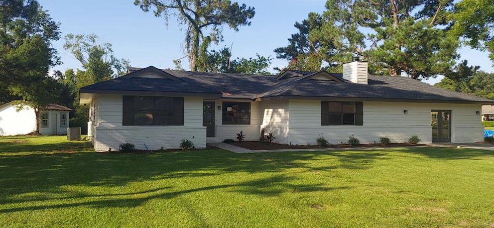 1301 Bethune St, Valdosta, GA 31601 - photo 1