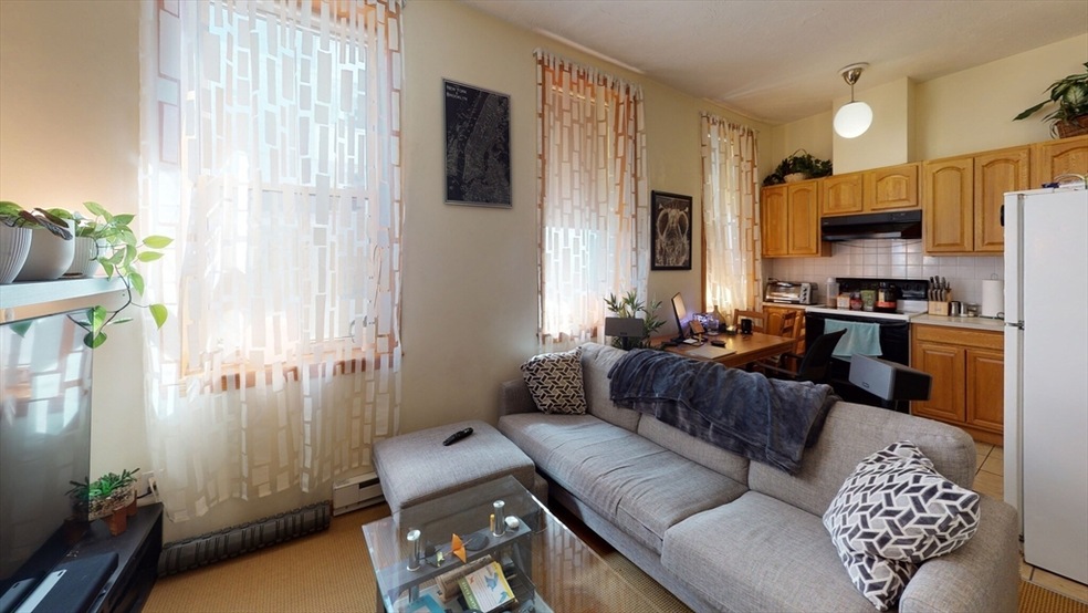 97 Hudson St unit 2, Boston, MA 02111 - photo 1