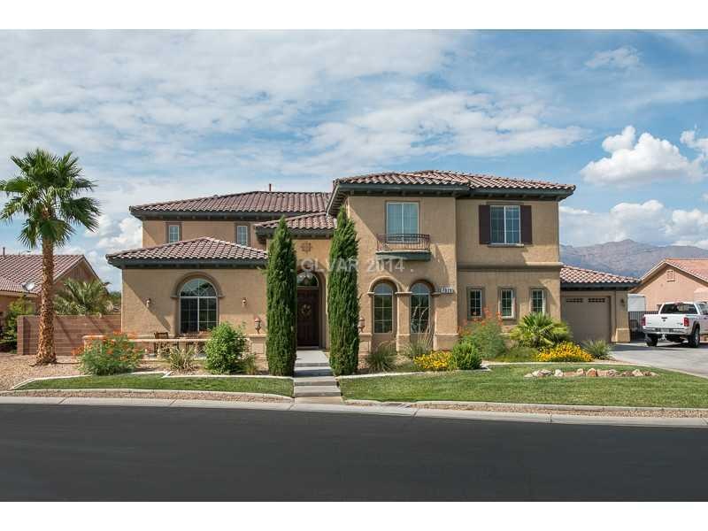 Property Photo. Amazing 1/2 Acre Estate.
