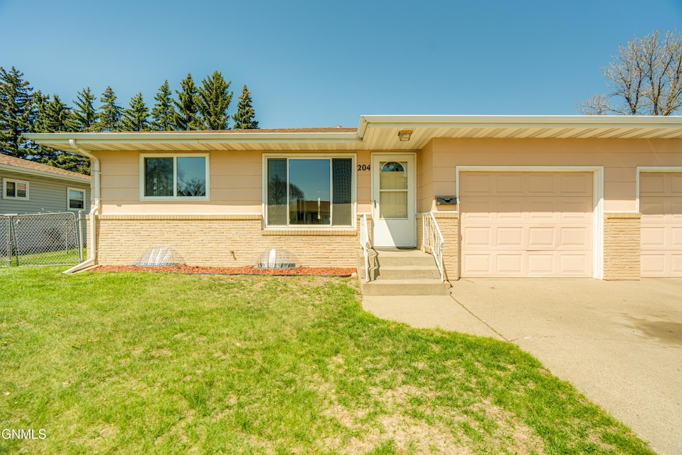 204ETurnpikeAve_0050