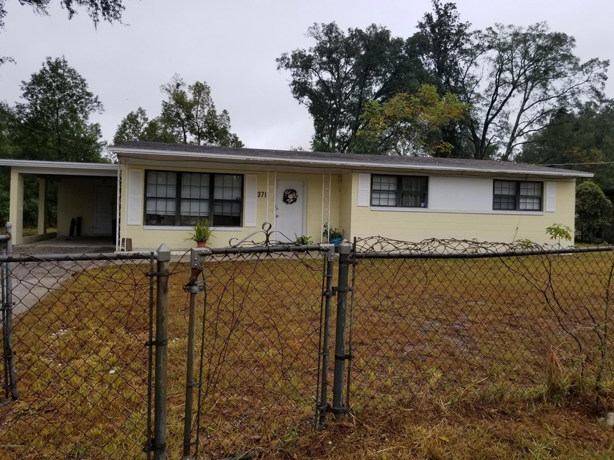 3711 Colebrooke Dr, Jacksonville, FL 32210 - photo 1