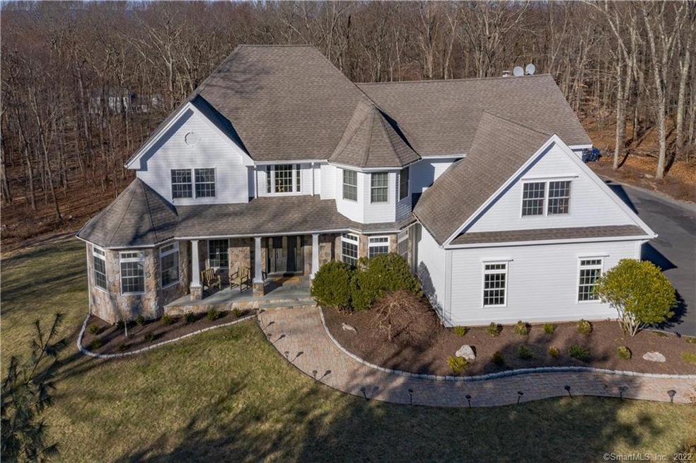 6 Bob Cat Ln, Newtown, CT 06470 - photo 1