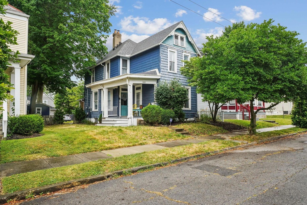 39-web-or-mls-2223-indiana-ave