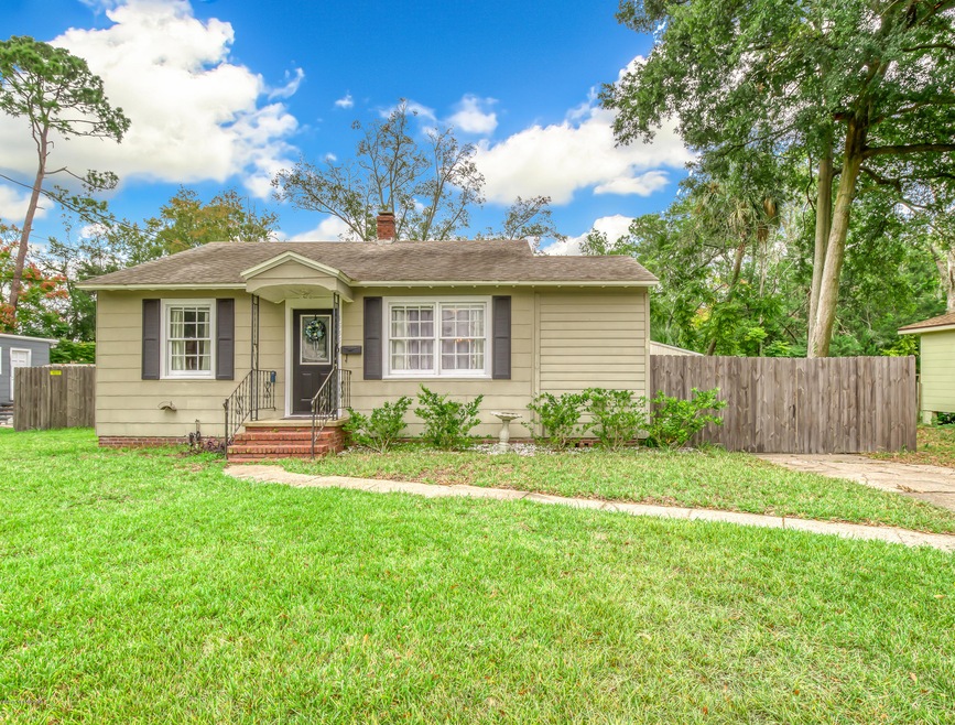 4535 Birkenhead Rd, Jacksonville, FL 32210 - photo 1