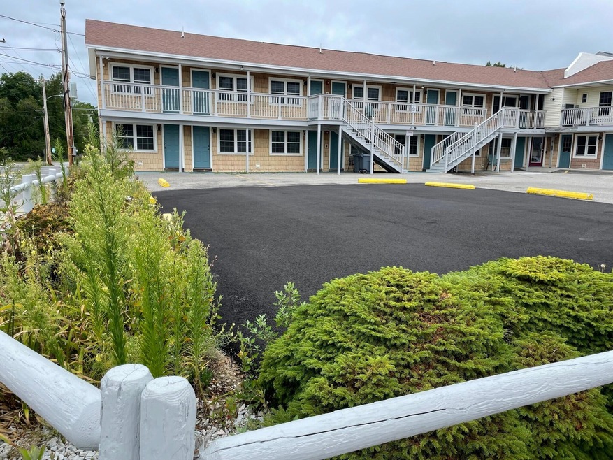 78 E Grand Ave unit 208, Old Orchard Beach, ME 04064 - photo 1