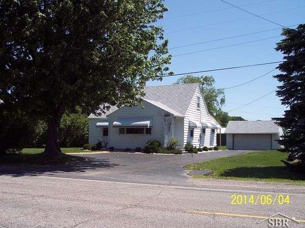Well maintained home with over an acre of land.  R