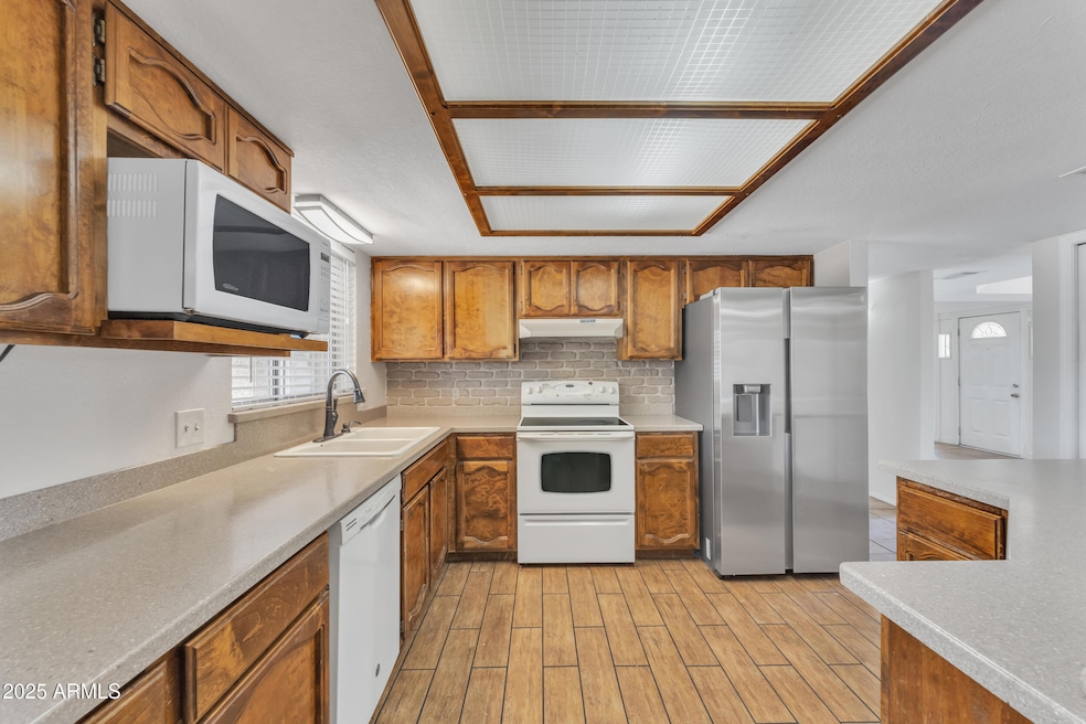 3046 E Dover St, Mesa, AZ 85213 - photo 1