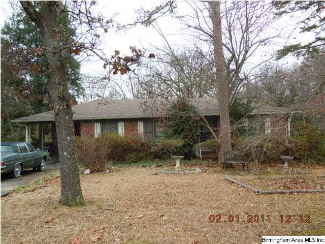 2612 5th St NE, Center Point, AL 35215 - photo 1