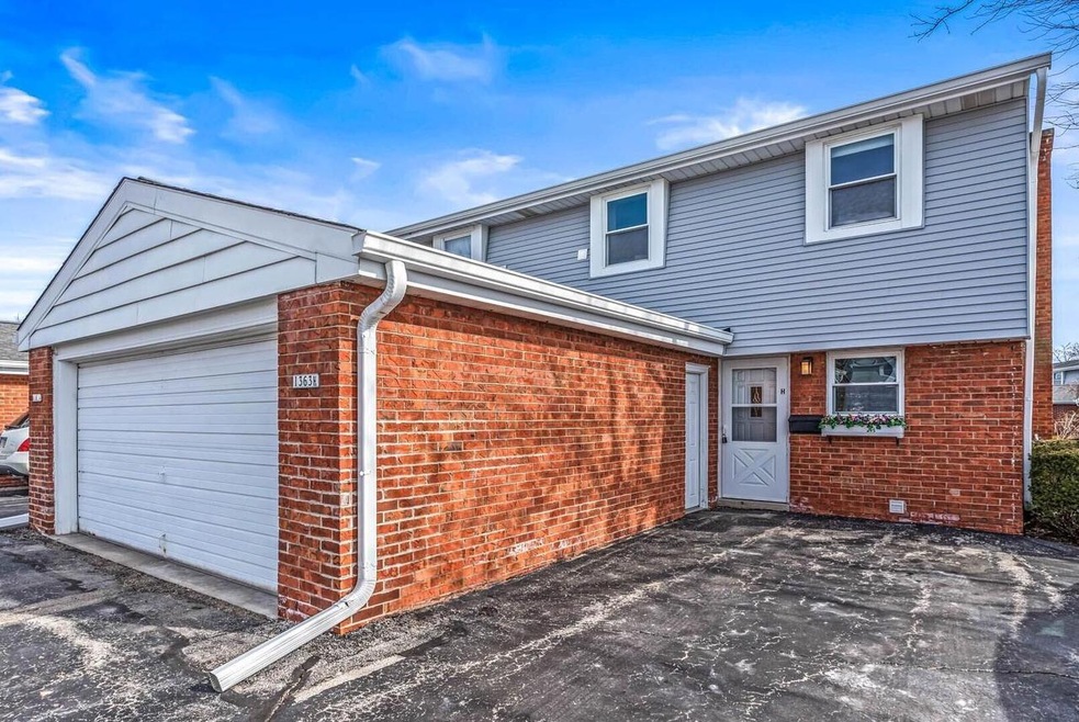 DESIRABLE End Unit Condo!